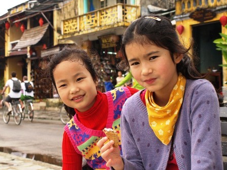Tôi muốn văn hoá Việt thấm vào các con mình một cách tự nhiên - ảnh 1